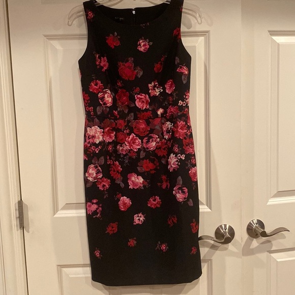 Talbots Dresses & Skirts - 2 petite  Talbots black dress with flowers - NWT